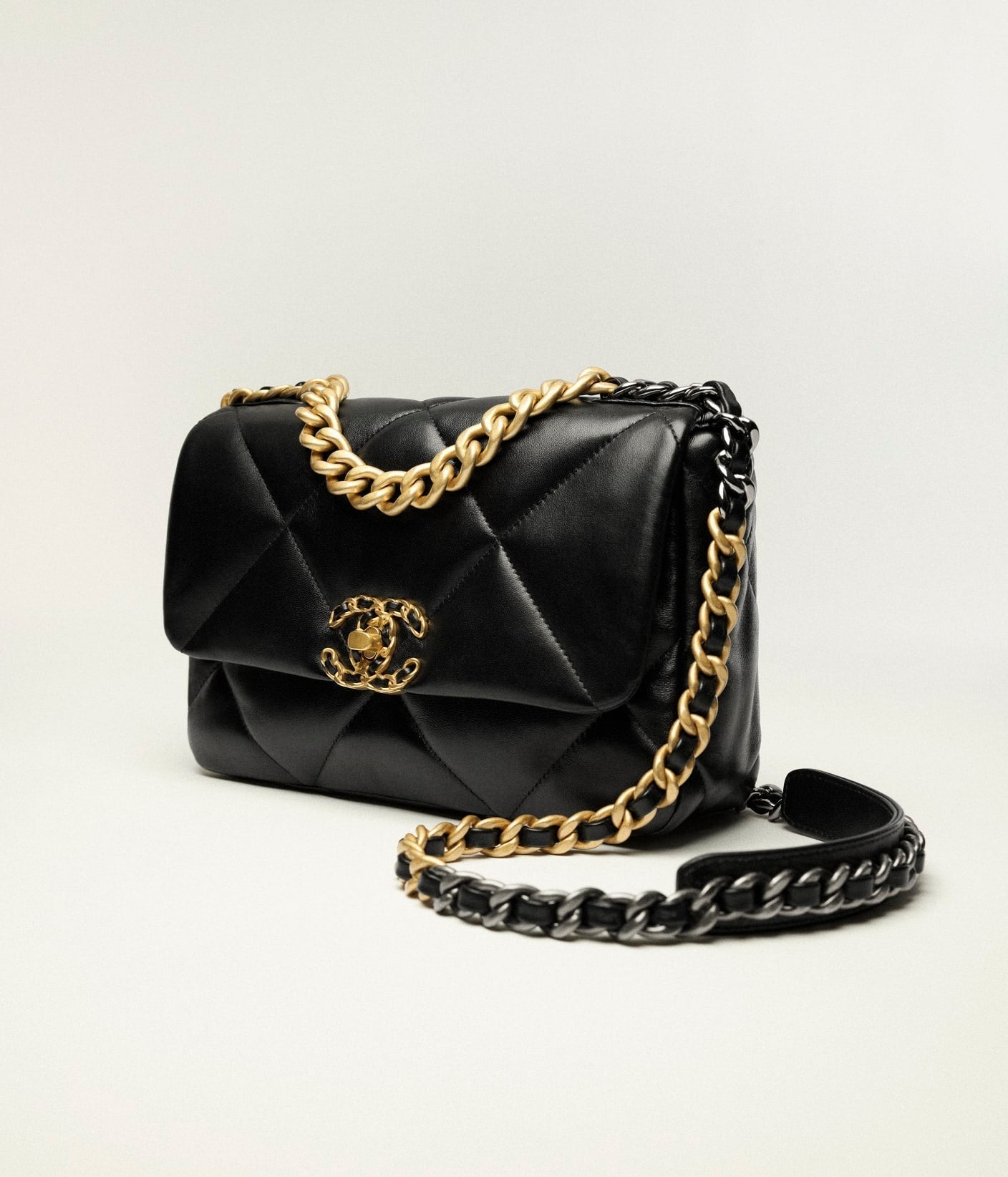 CHANEL 19 BAG - #2