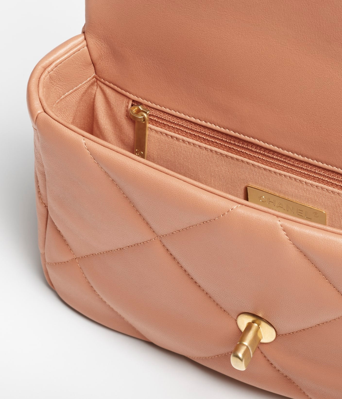 CHANEL 19 BAG - #1