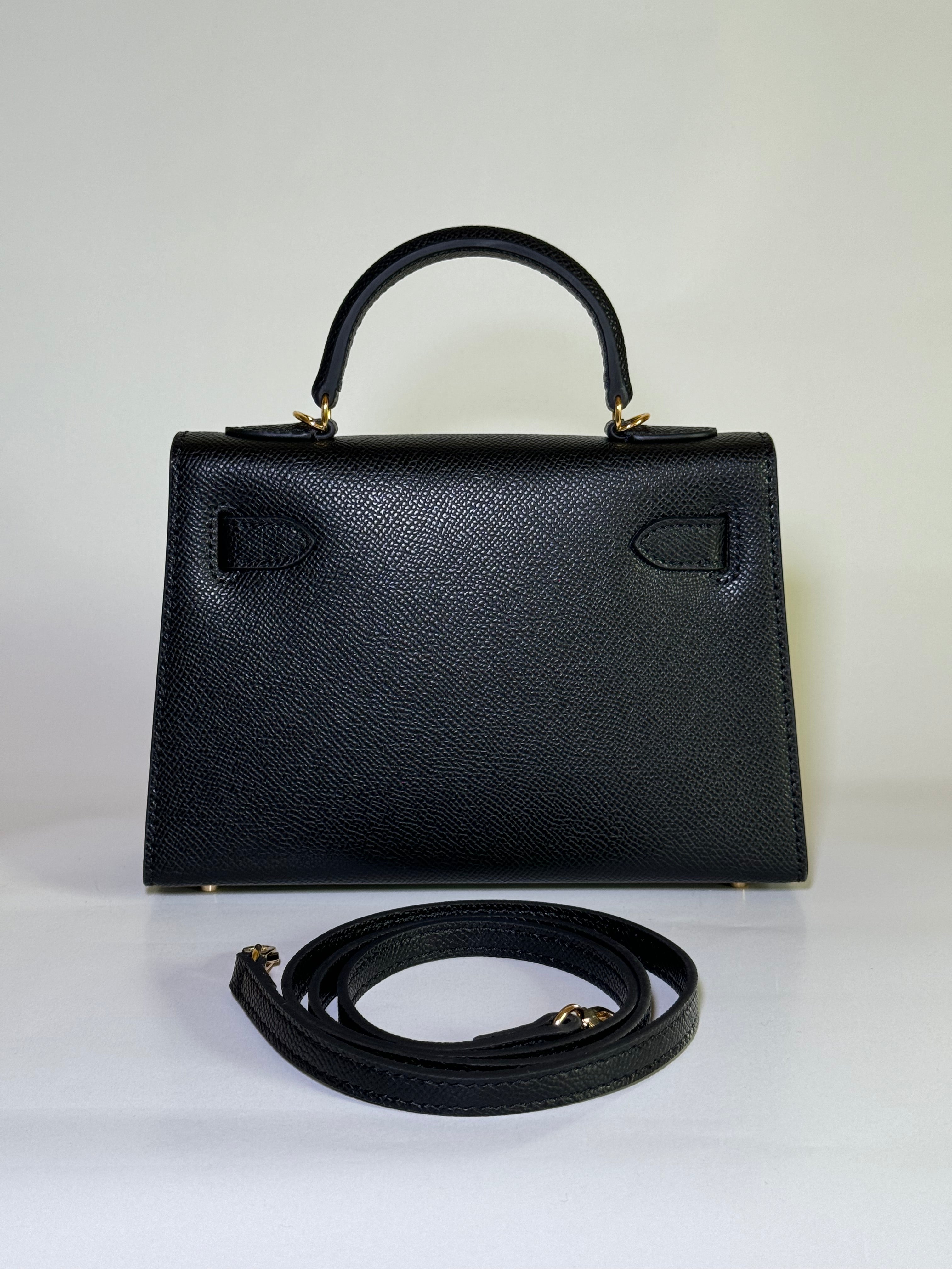 MIYA « ROYAL BLACK »