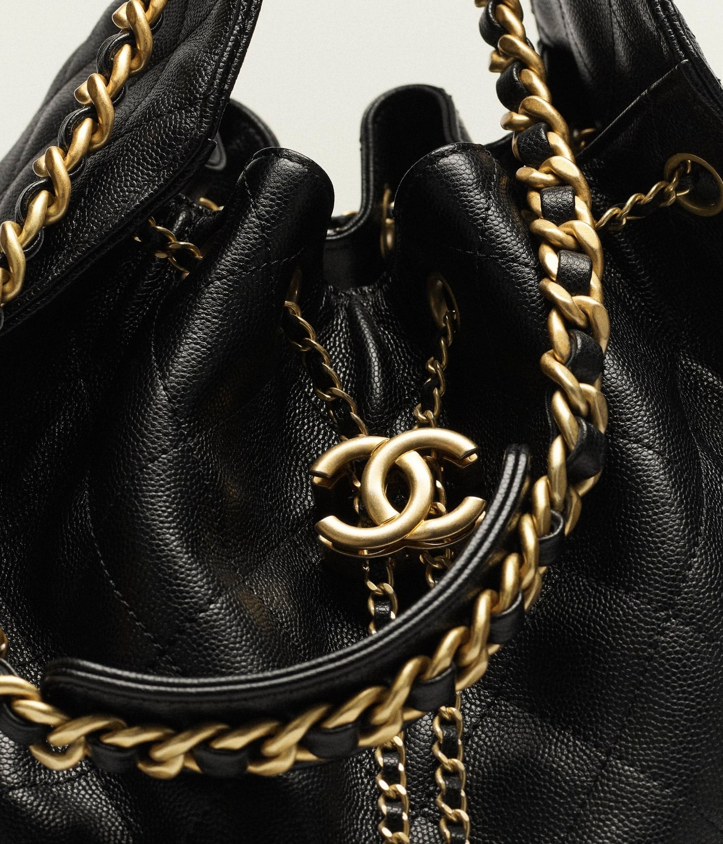 MEDIUM CHANEL 25 BAG - #3