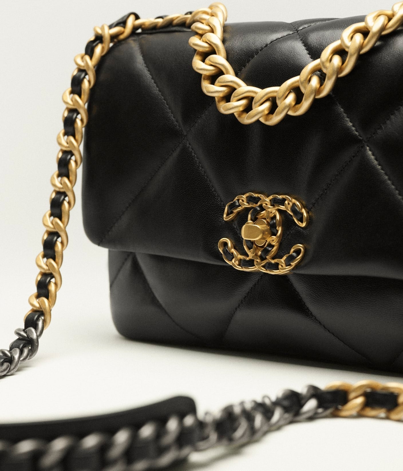 CHANEL 19 BAG - #2